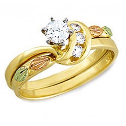 14K Black Hills Gold .34TW Diamond Wedding Set 