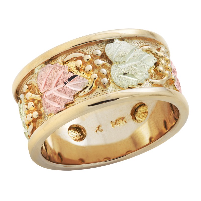 14k Black Hills Gold Mens Wedding Ring 