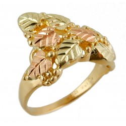 Black Hills Gold Ring with Leaf and Grapes