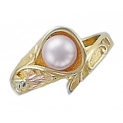 Mt. Rushmore 10K Black Hills Gold Ladies Ring w Pink Pearl