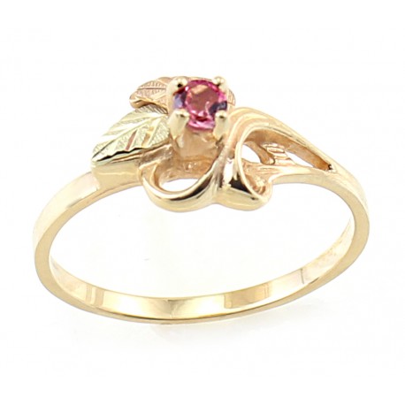 Size 7 10K Black Hills Gold Ladies Ring with Turmaline