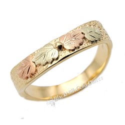 10K Black Hills Gold Thumb Ring