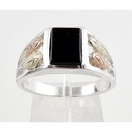 Black Hills Gold Sterling Silver Men's Ring w Onyx