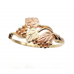 10K Black Hills Gold Ladies Ring w Grape Cluster