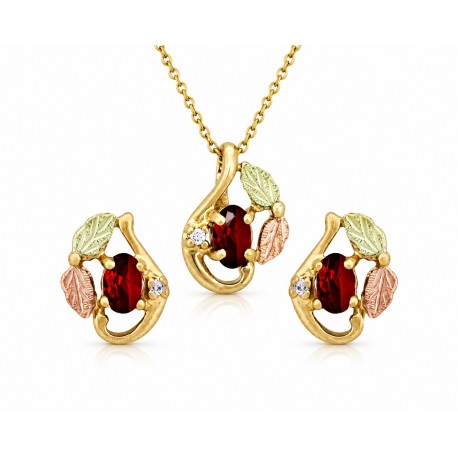 10K Black Hills Gold Small Pendant & Earrings Set w Diamond & Genuine Garnet