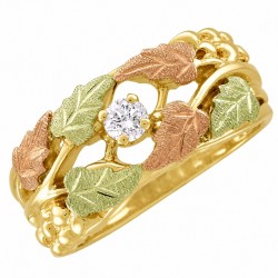 Beautiful 10K Black Hills Gold Ladies Diamond Ring w Leaves