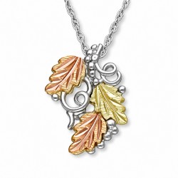 BLACK HILLS GOLD LADIES STERLING SILVER GRAPES AND LEAVES PENDANT NECKLACE